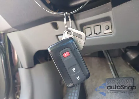 2008 Toyota Prius из США, поврежденный, VIN JTDKB20U983350741